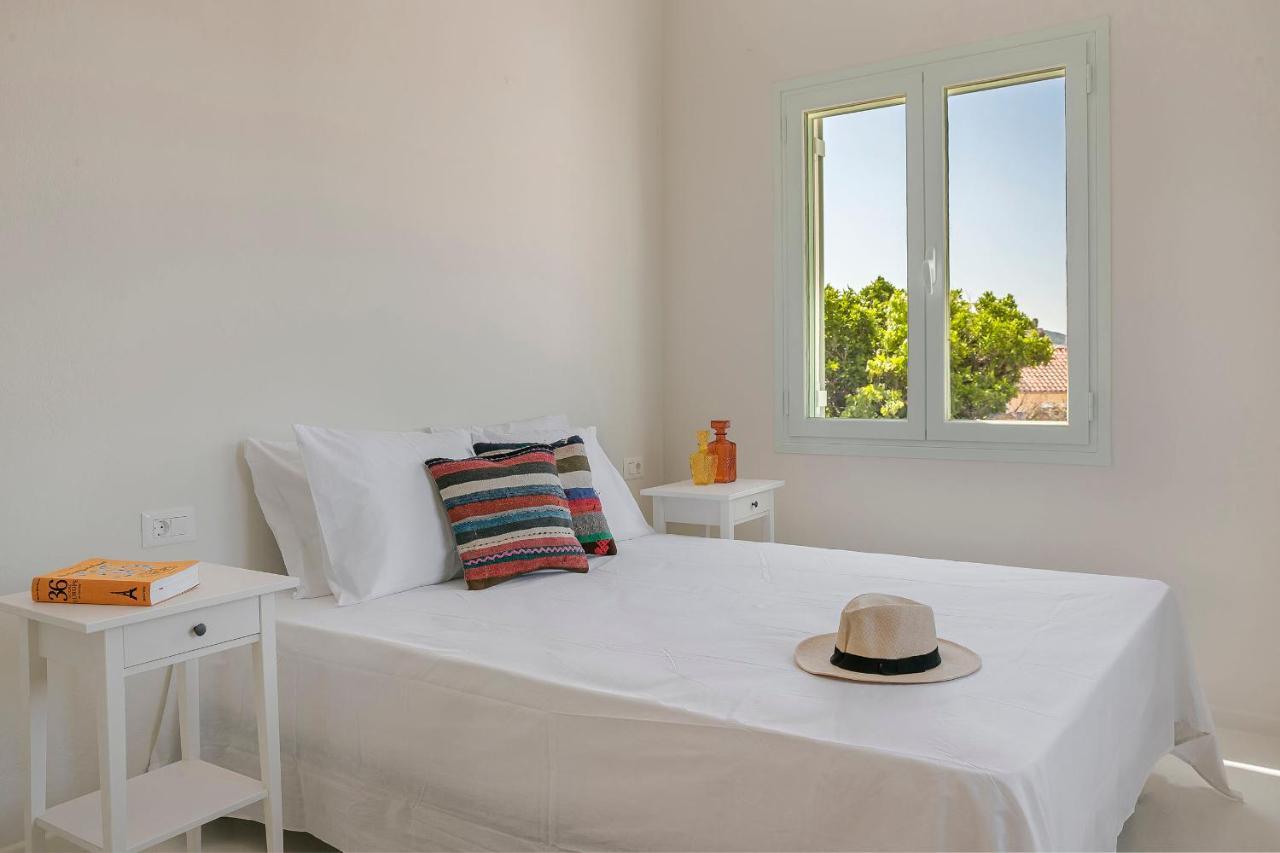 Bohemian Nest - Cheerful 2-Bedroom Villa With Pool Dhavgáta Exterior foto