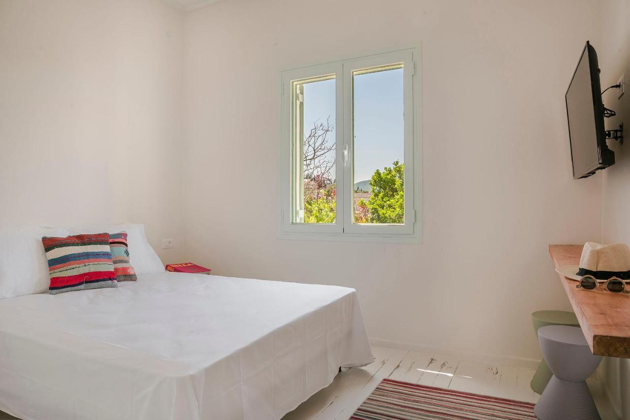 Bohemian Nest - Cheerful 2-Bedroom Villa With Pool Dhavgáta Exterior foto